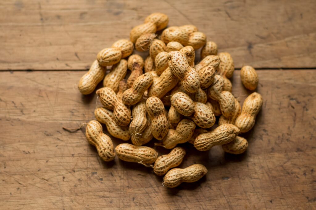 Peanuts to lose weight