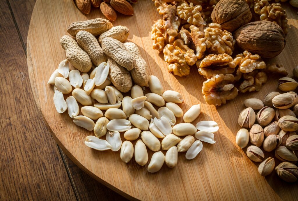 Peanuts vs other popular nuts for weight loss