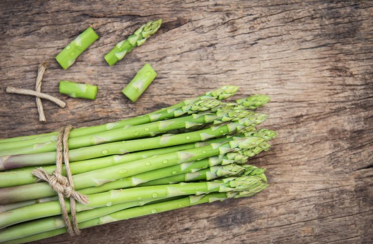 Is Asparagus Keto-Friendly (& Substitutes)