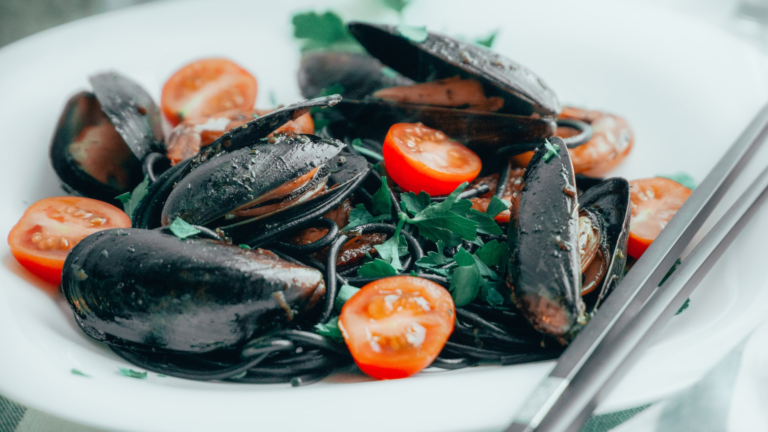 Are Mussels Keto-Friendly (& Substitutes)